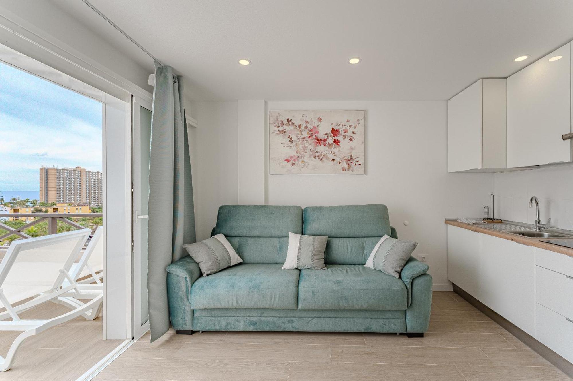 Appartement Cristianos San Marino Bluesky